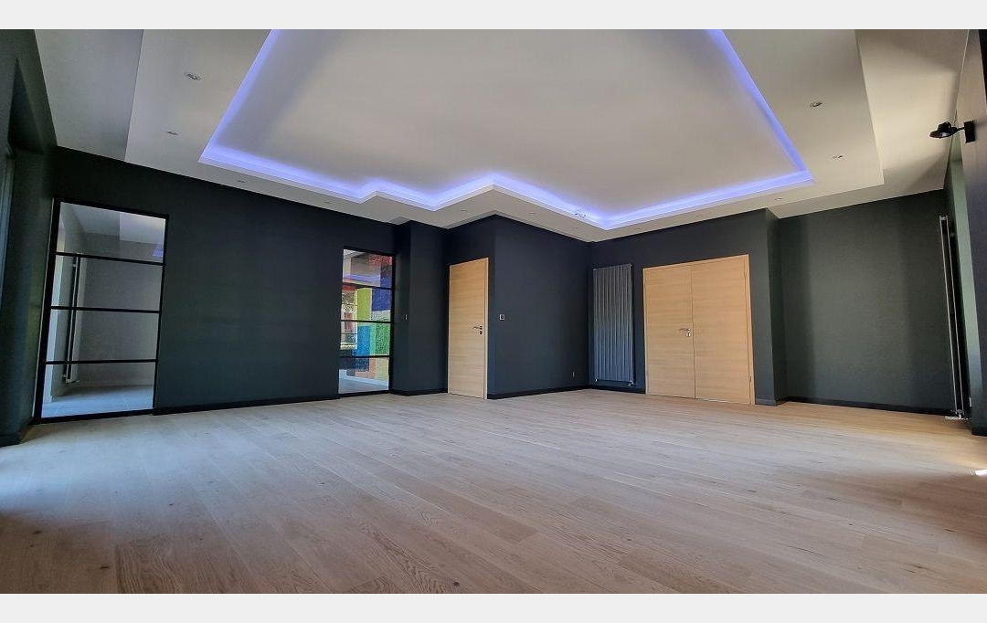 ACCES IMMOBILIER : House | LAVAUR (81500) | 250 m2 | 610 000 € 