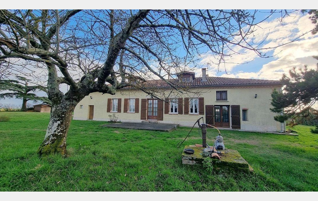 ACCES IMMOBILIER : House | L'ISLE-JOURDAIN (32600) | 190 m2 | 366 000 € 