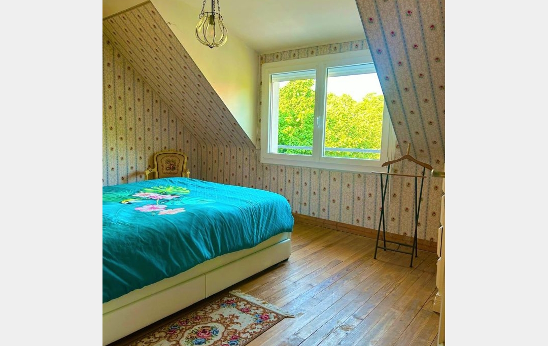 ACCES IMMOBILIER : House | BESSE-SUR-BRAYE (72310) | 95 m2 | 111 000 € 