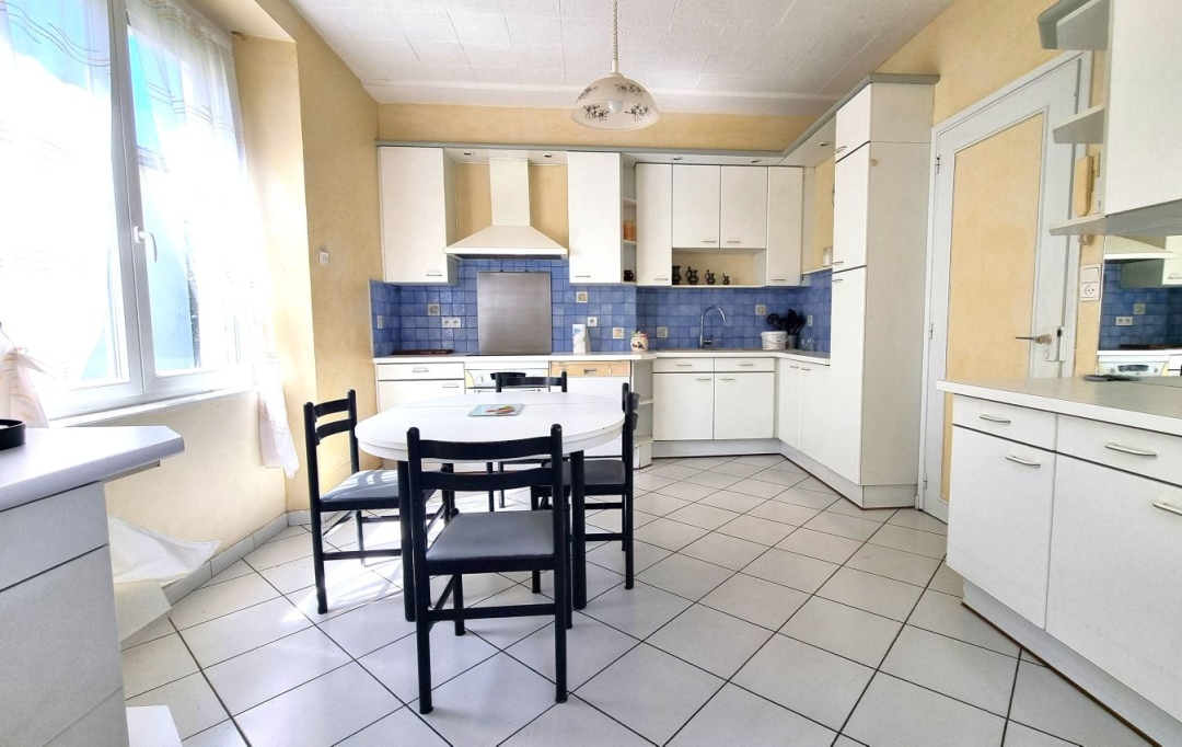 ACCES IMMOBILIER : House | LACAUNE (81230) | 125 m2 | 128 000 € 