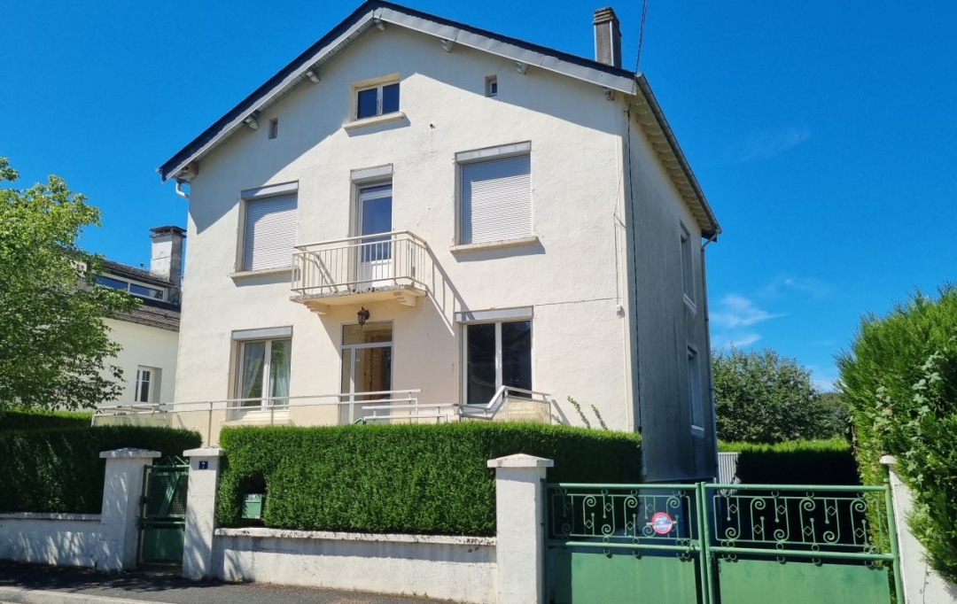 ACCES IMMOBILIER : House | LACAUNE (81230) | 125 m2 | 128 000 € 