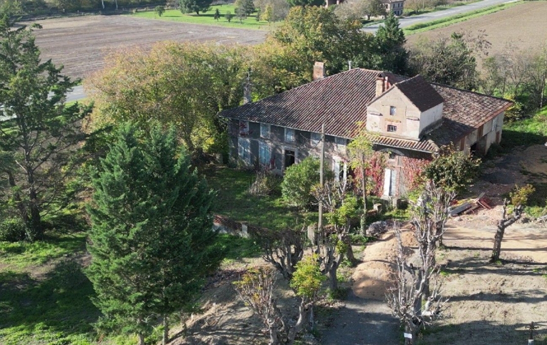 ACCES IMMOBILIER : House | CASTELNAU-D'ESTRETEFONDS (31620) | 580 m2 | 199 000 &euro; 