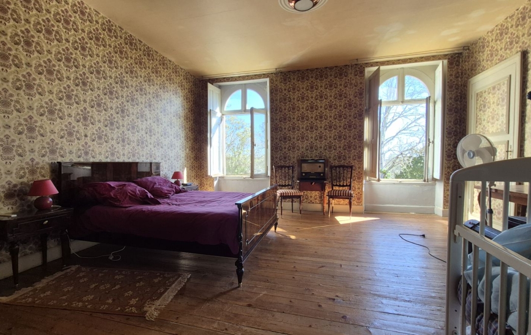 ACCES IMMOBILIER : Maison / Villa | GRAULHET (81300) | 465 m2 | 395 000 &euro; 