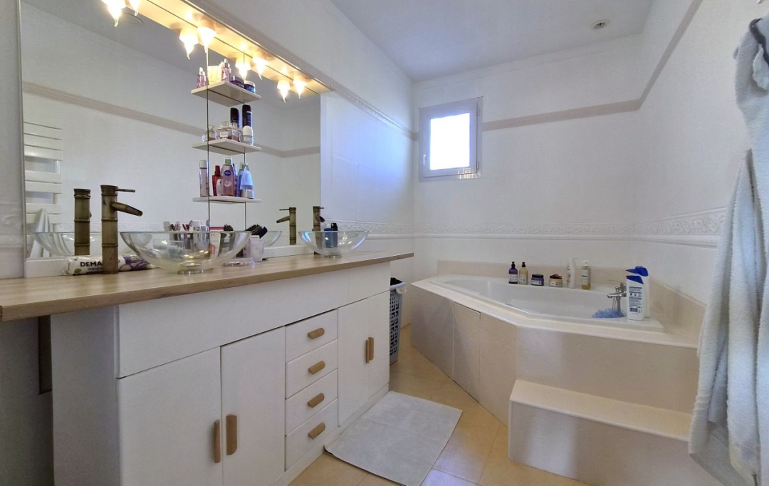 ACCES IMMOBILIER : Maison / Villa | MONTJOIRE (31380) | 142 m2 | 350 000 &euro; 