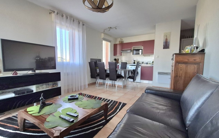 Appartement P3   AUCAMVILLE  52 m2 150 000 € 